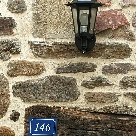 La Maison Du 146 Hébergement de vacances *
