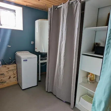 La Maison Du 146 * Flavin